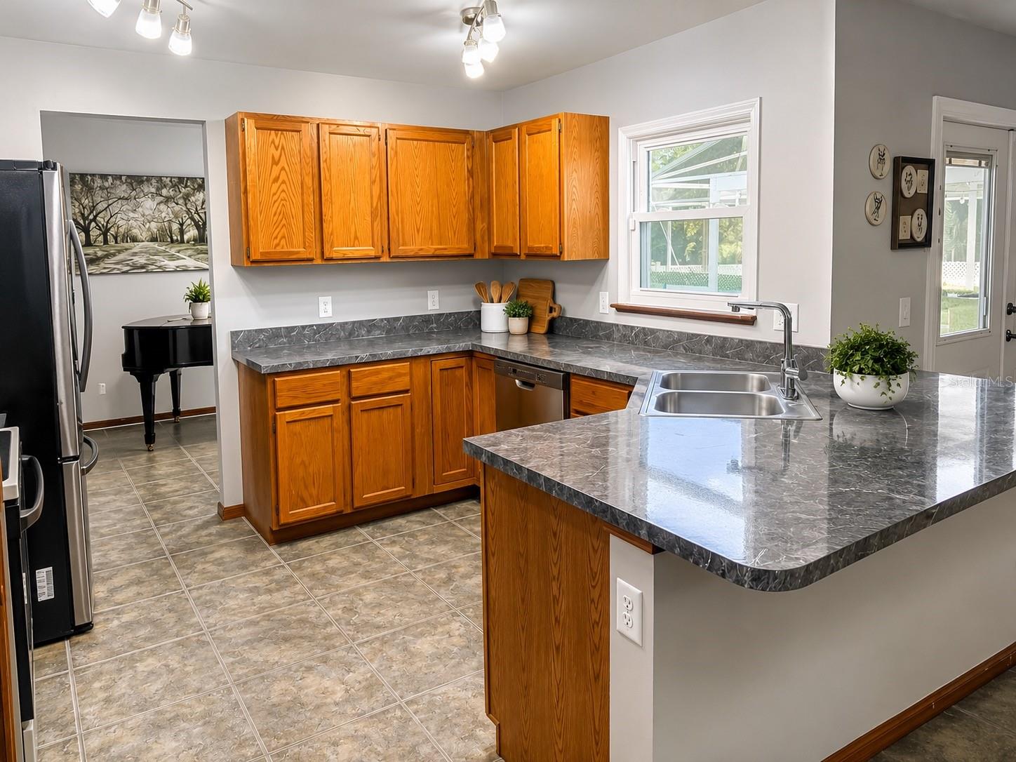 5224 Mill Stream Rd, FL