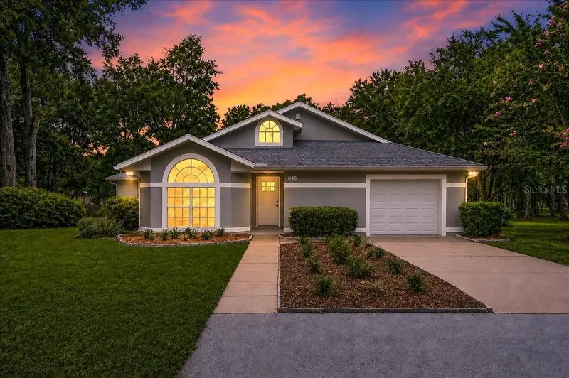 855 Nw 75th Ter, FL