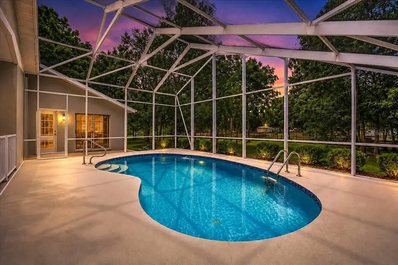 855 Nw 75th Ter, FL