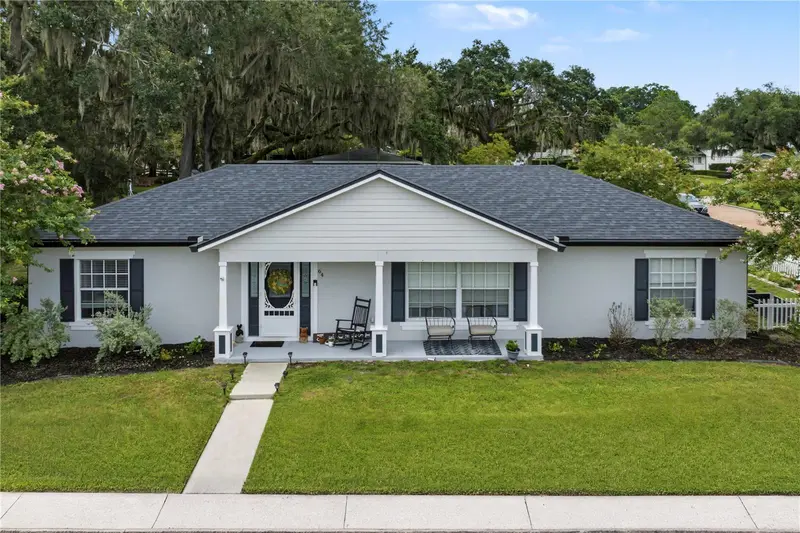 64 E Crest Ave, FL