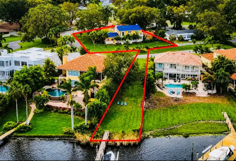 4929 N River Shore Dr #A, FL
