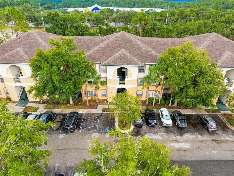 17104 Carrington Park Dr #516, FL