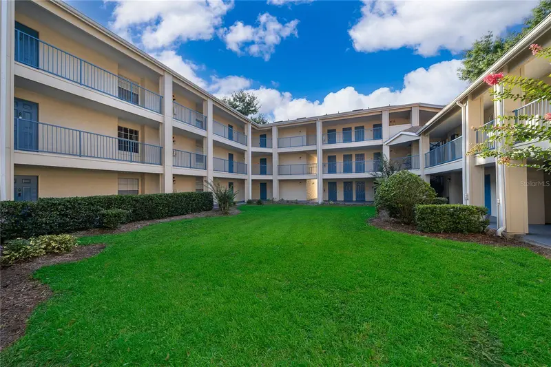 7210 Westpointe Blvd #1312, FL
