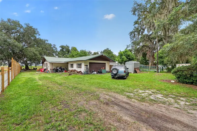 25155 Ne 133rd Ln, FL
