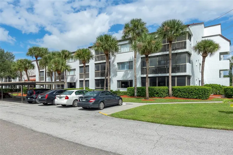 2593 Countryside Blvd #7313, FL