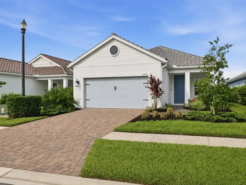 2605 Star Apple Way, FL