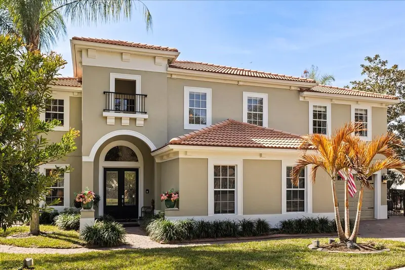 2450 Dahlgren Way, FL