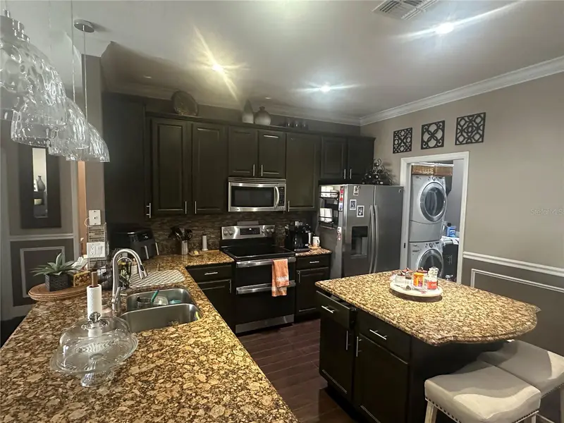 2131 Ribbon Falls Pkwy, FL