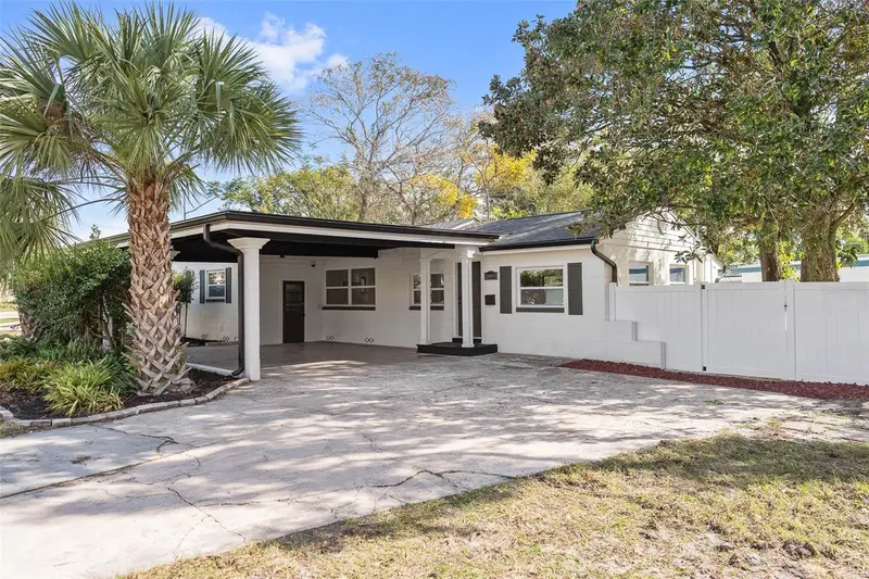 2800 E Anderson St, FL