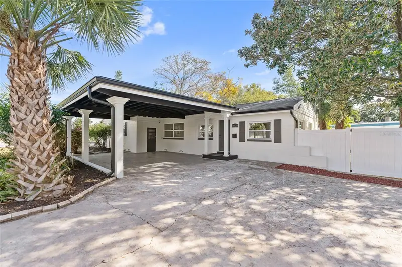 2800 E Anderson St, FL