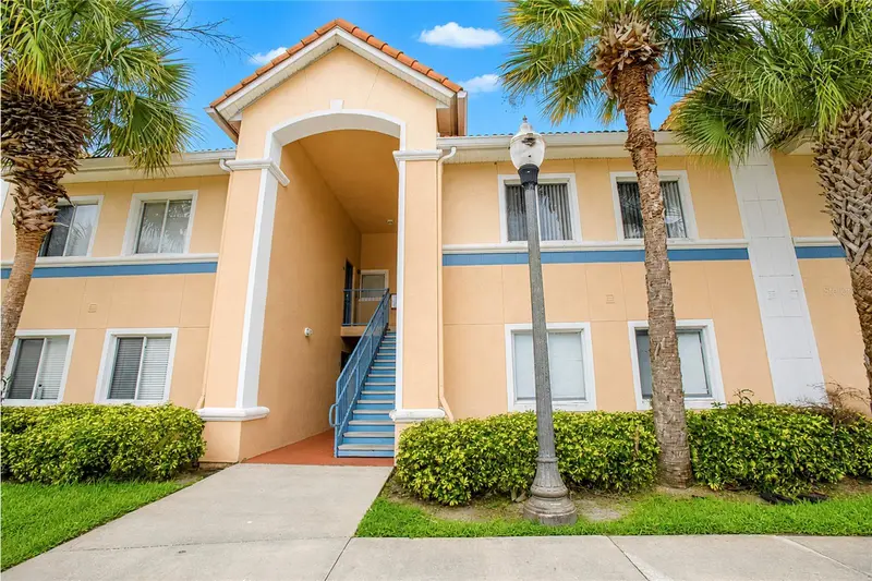 508 Villa Del Sol Cir #204, FL