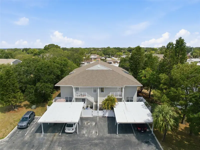 8350 Savannah Trace Cir #305, FL
