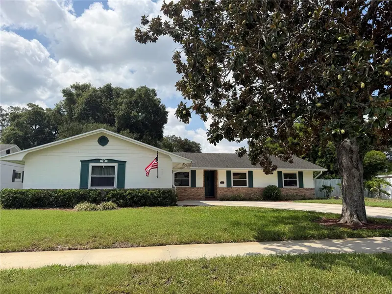 810 Sweetbriar Rd, FL