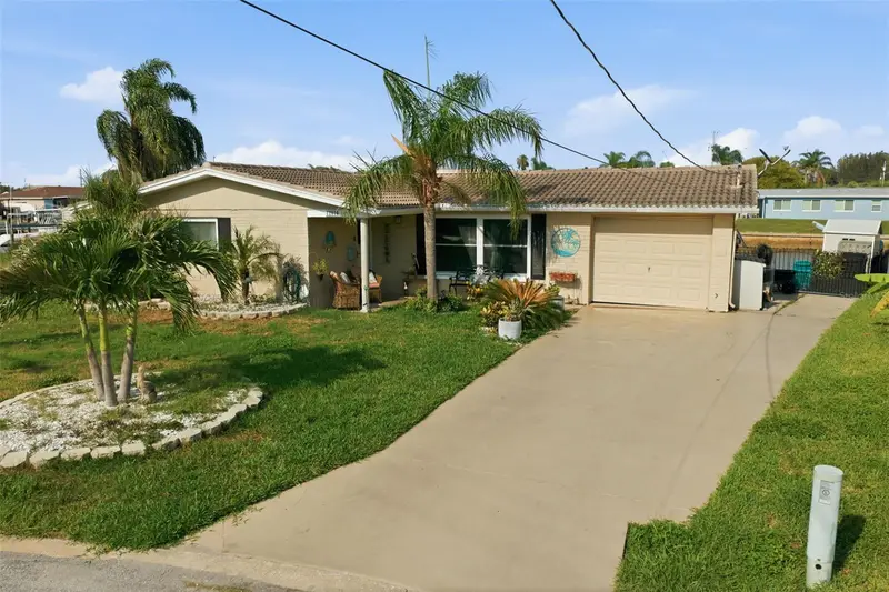 12816 4th Isle, FL