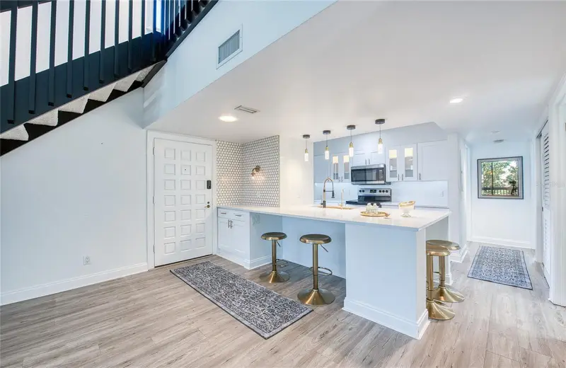 1328 Pelican Creek Xing #D, FL