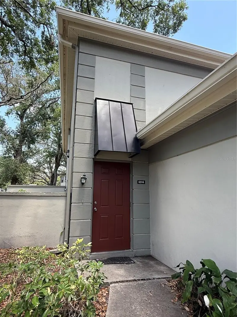 6206 Dewdrop Way, FL