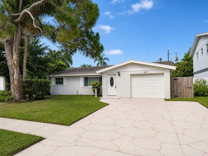 5419 Denver St Ne, FL