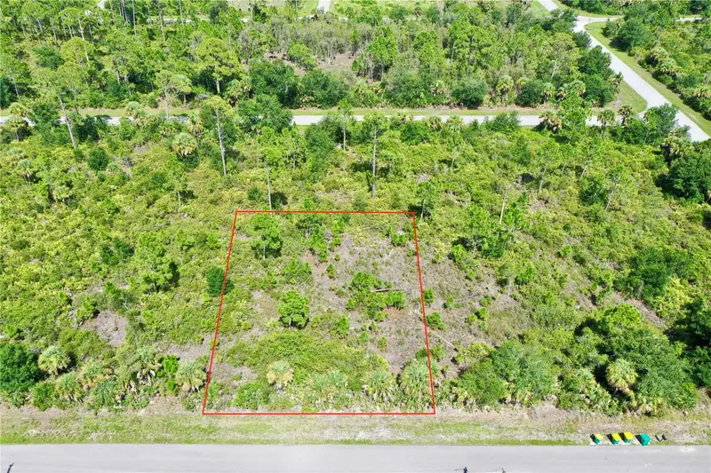 156 Maltby St, FL