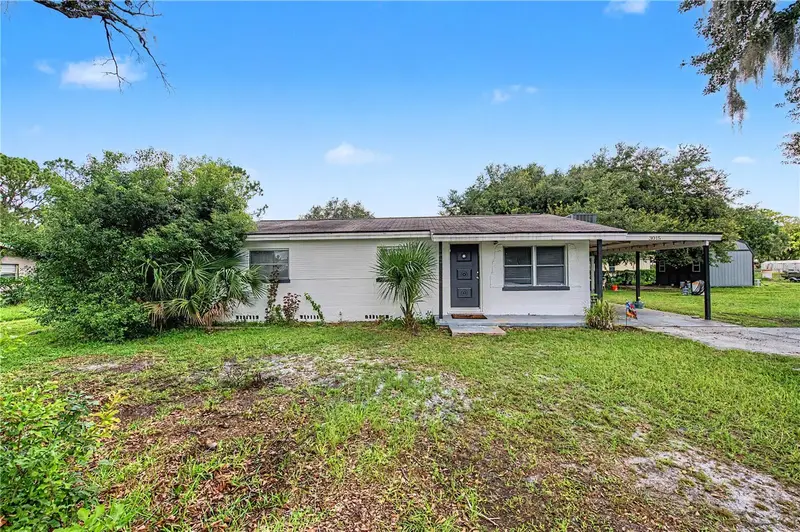 3015 Der Rd, FL