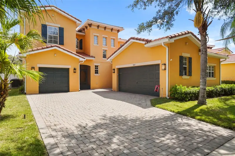 3827 Golden Knot Dr, FL