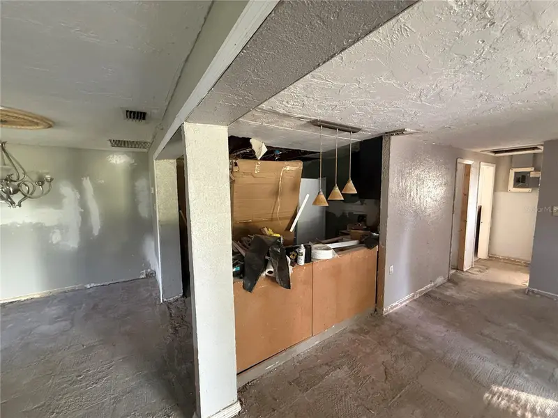 608 S Orange Ave, FL