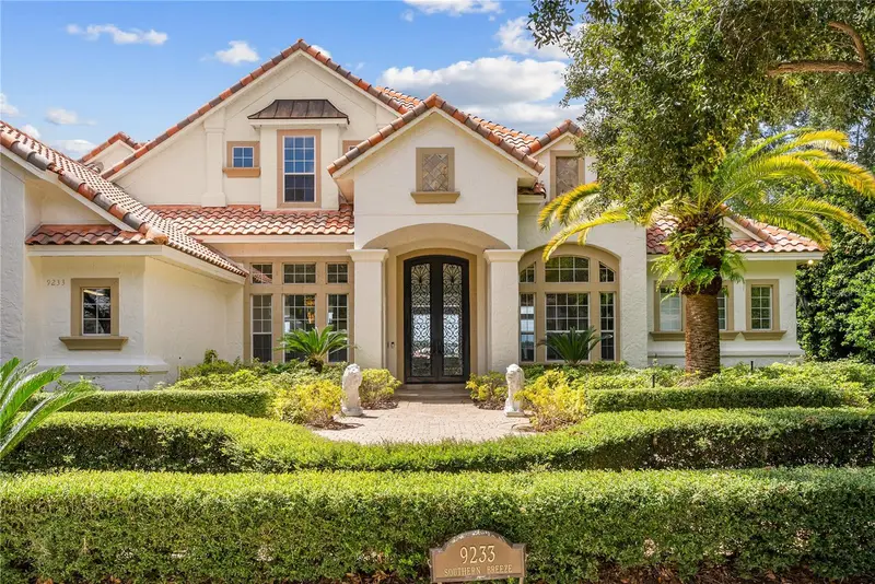 9233 Southern Breeze Dr, FL