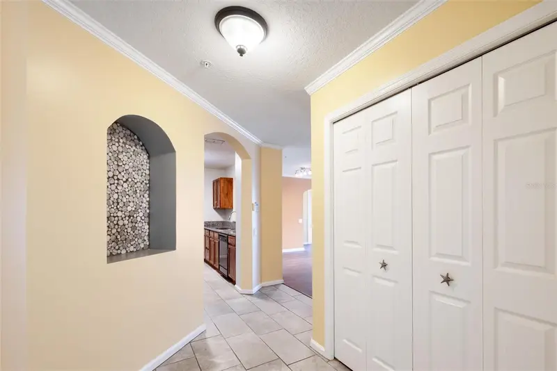 3930 Southpointe Dr #213, FL