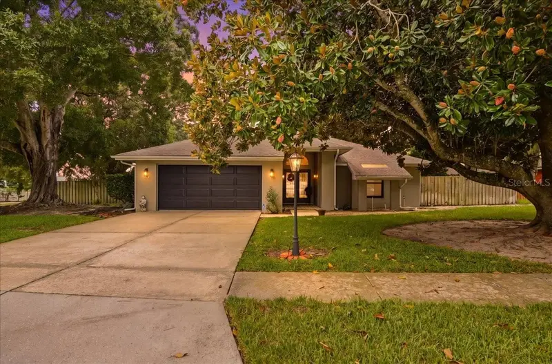 238 College Grove Cir Ne, FL