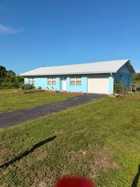 113 White Ave Ne, FL