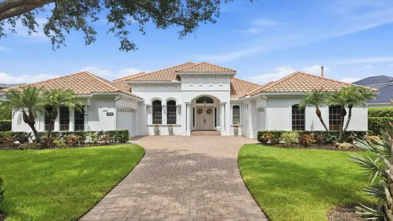 3548 Founders Club Dr, FL