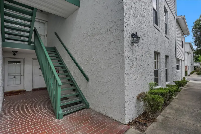 468 W Par St #468, FL