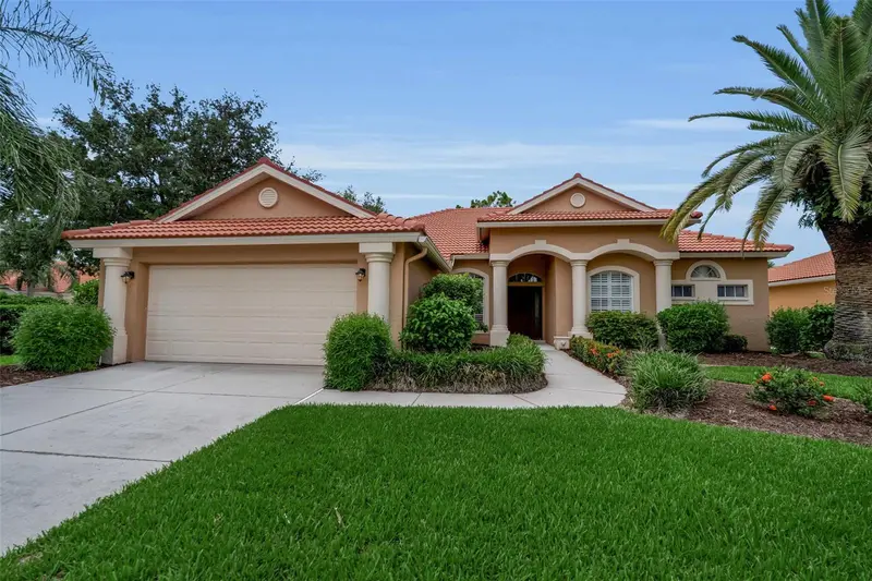 1036 Oak Meadow Ln, FL