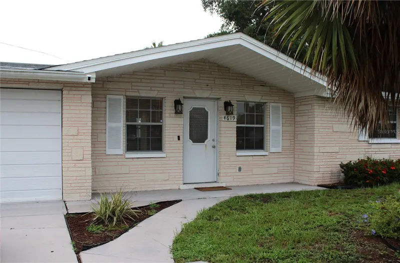 4619 Irene Loop, FL