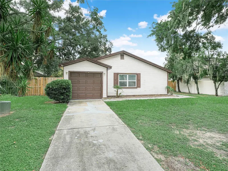 1665 Sailpoint Dr, FL