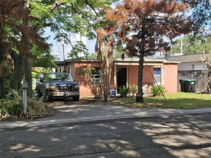 884 E Michigan St, FL
