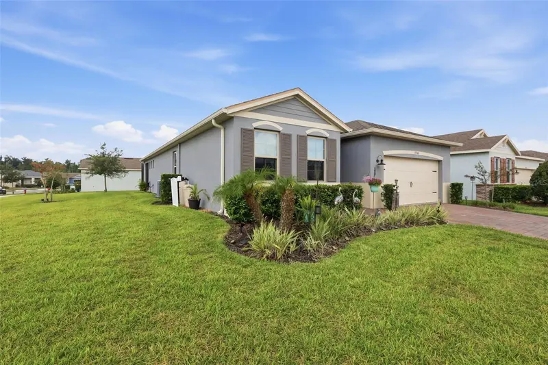 17762 Blazing Star Cir, FL