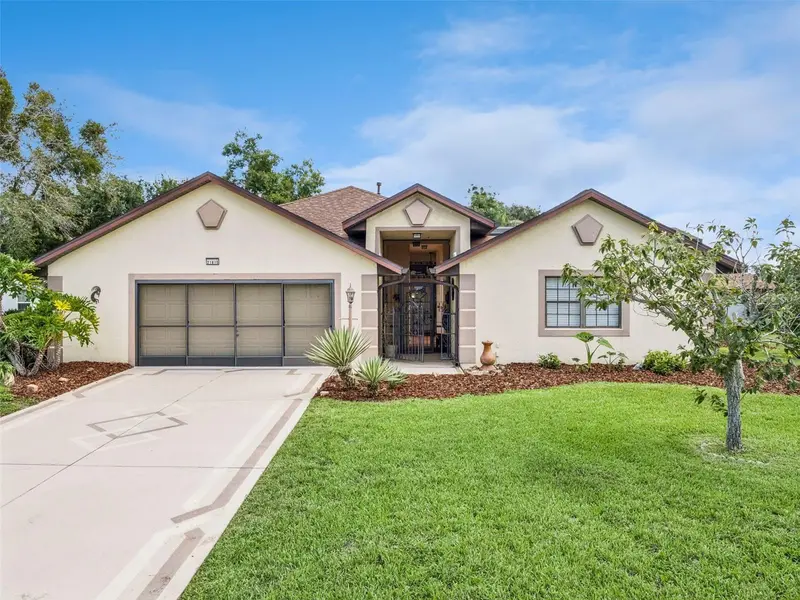 21815 Tartan St, FL