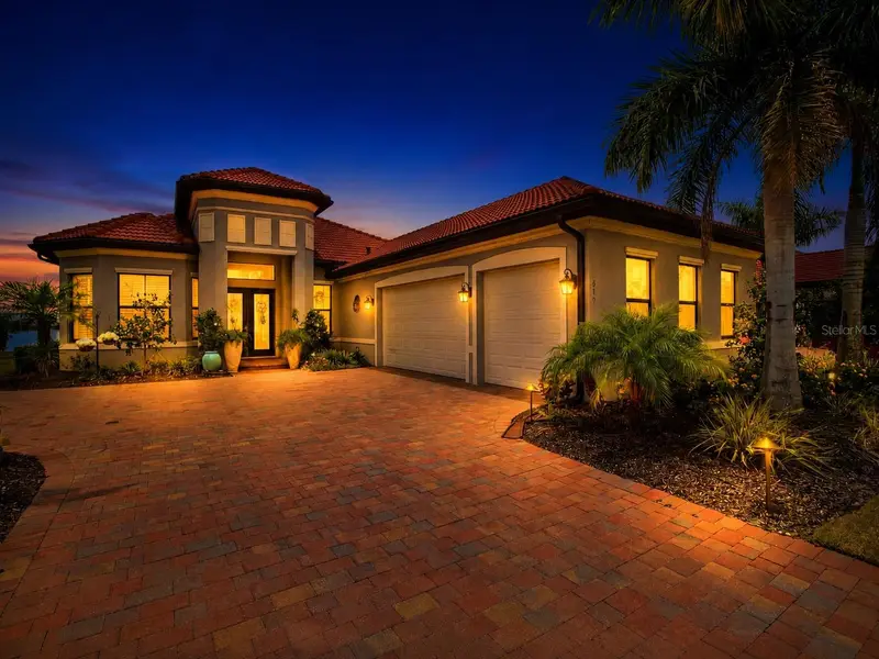 617 Maraviya Blvd, FL