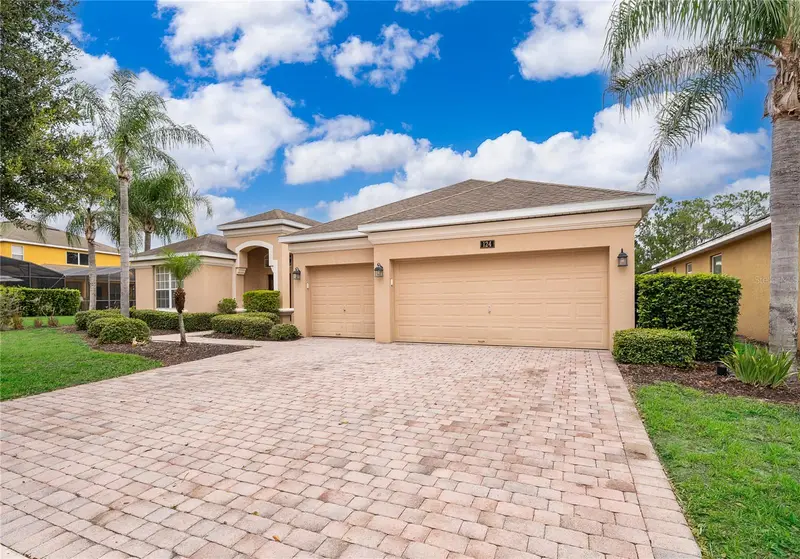124 Yellow Snapdragon Dr, FL