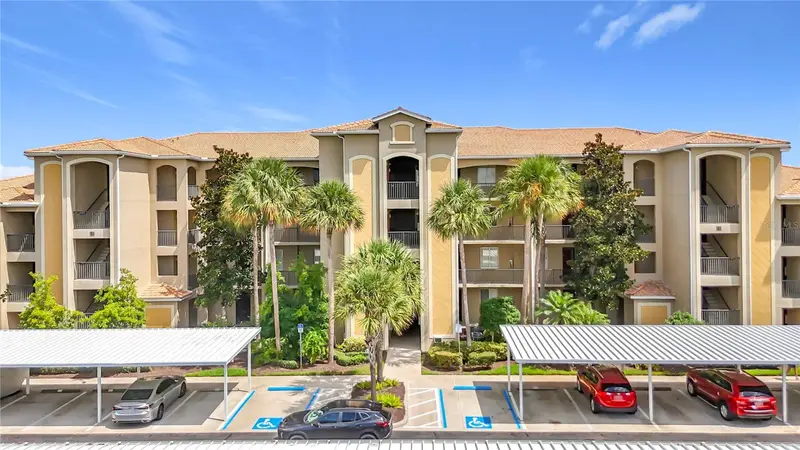 7911 Grand Estuary Trl #402, FL