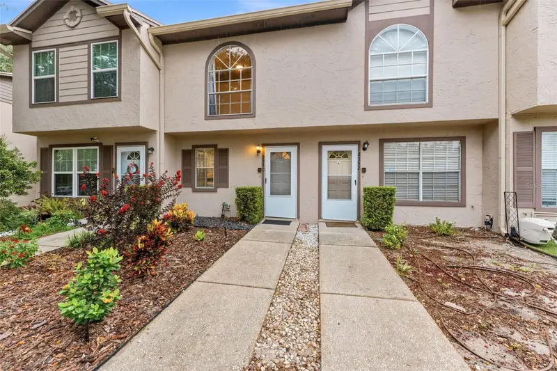 2350 Fletchers Point Cir, FL
