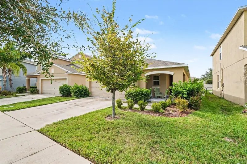 17054 Yellow Pine St, FL