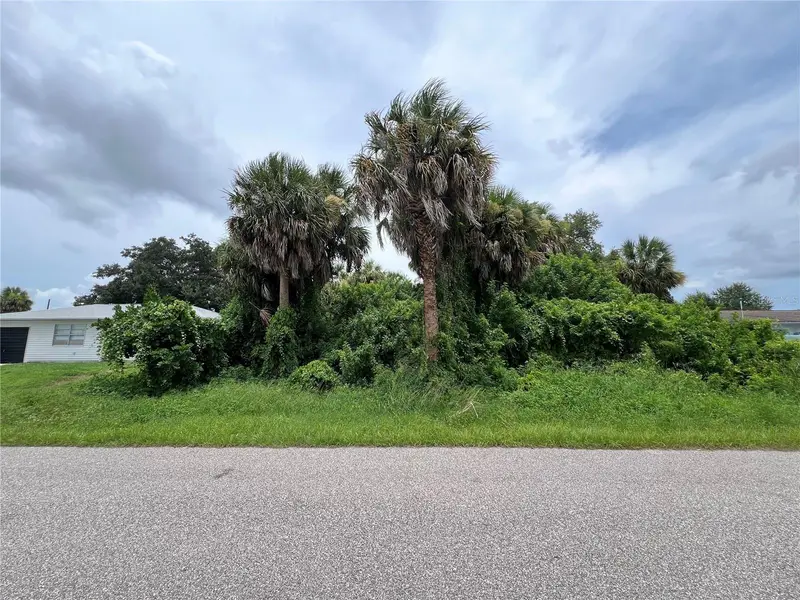 18308 Morrisson Ave, FL