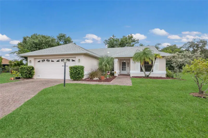 4413 74th Ave E, FL