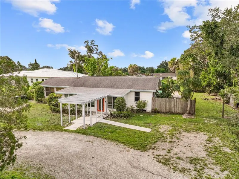 2404 Bispham Rd, FL
