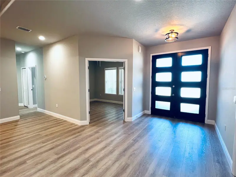 25 Fircrest Ln, FL