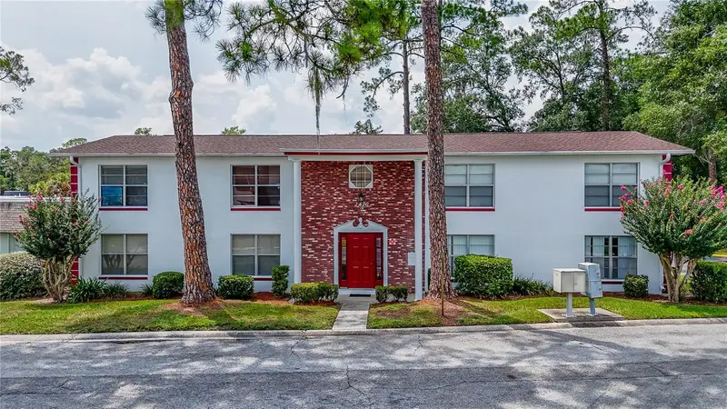 2410 Se 16th Ave #F, FL