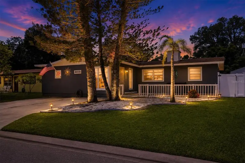 3818 Buckeye Cir, FL