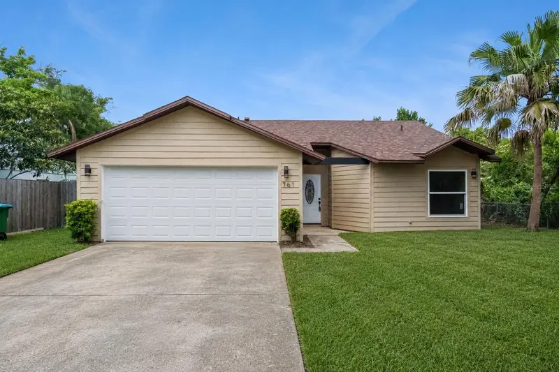 761 Robinhood Dr, FL