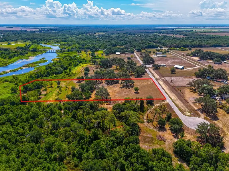 26135 39th Pl E, FL